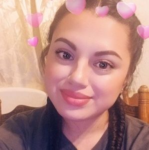 Meet your Posher, Marisol